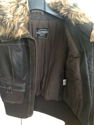 Giubbotto Pelle Marrone
taglia 46