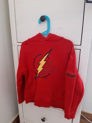 Sudadera Flash niño roja
Talla 7-8

