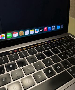 MacBook Pro M2 16GB 500GB COMO NUEVO