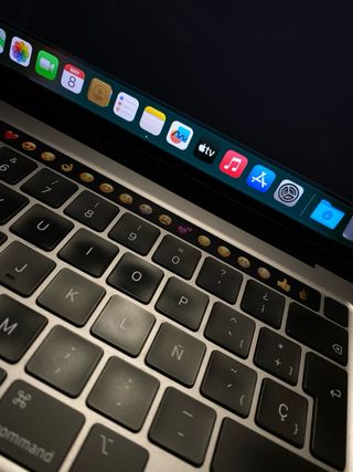 MacBook Pro M2 16GB 500GB COMO NUEVO