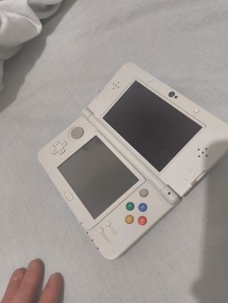 Nintendo 3DS blanca 