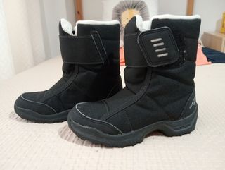 Botas Nieve Quechua - Talla 30.
Estás como nuevas
