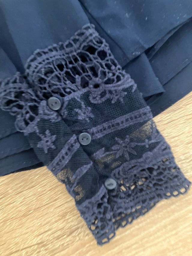 Blusa azul marino-mangas largas (talla M - mujer)