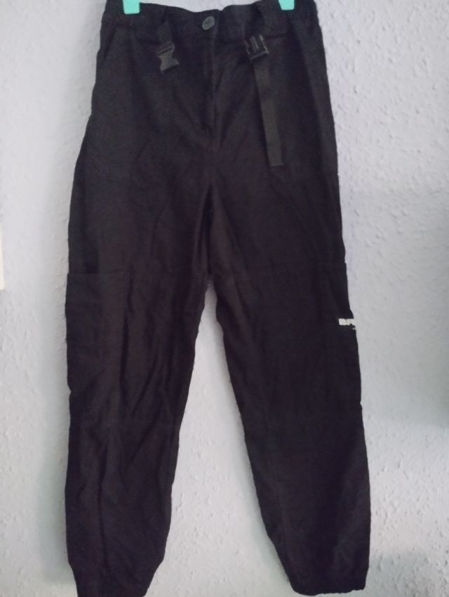 Pantalones cargo negros