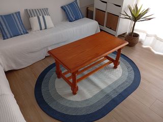 mesa de madera de pino 