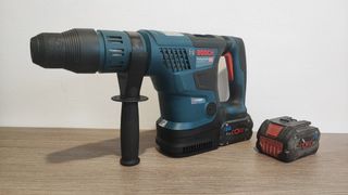 Martillo Bosch GBH 18V-36 C + 2 baterías 8Ah