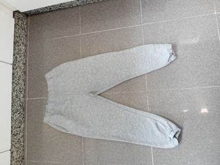Pantalones chándal gris Pull & Bear