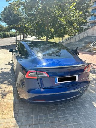 Tesla Model 3 Dual Motor Long range 4WD