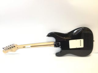 E449863-0 Guitarra Electrica Squier Start