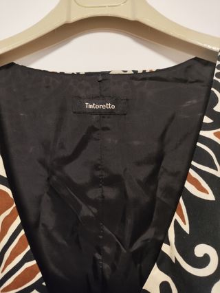 Vestido Tintoretto estampado en negro y marron