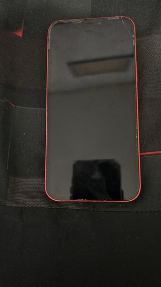 iPhone 12 rosso - schermo danneggiato
non negoziabile 
