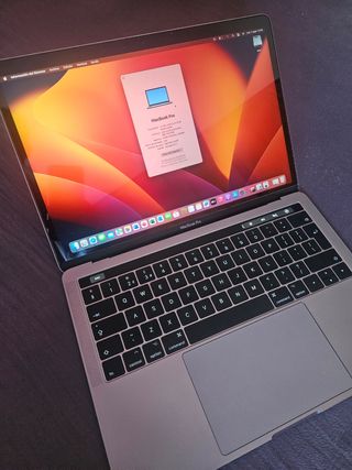 MacBook Pro 2017 512gb SSD i5 8gb Ram