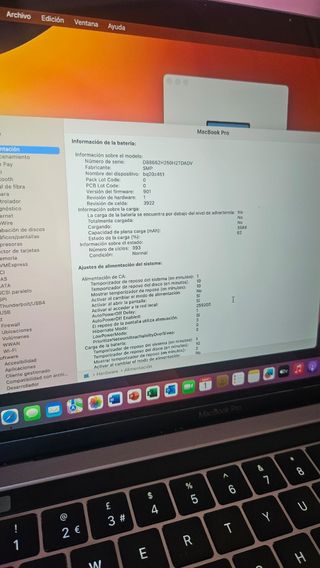MacBook Pro 2017 512gb SSD i5 8gb Ram
