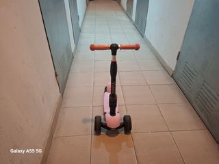 Patinete Yoleo niña rosa