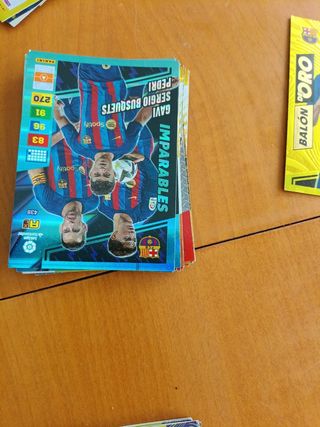 Cromos de fútbol:  son del 22 23