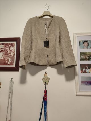 Traje Chaqueta  Falda lapiz Adolfo Domínguez beige
