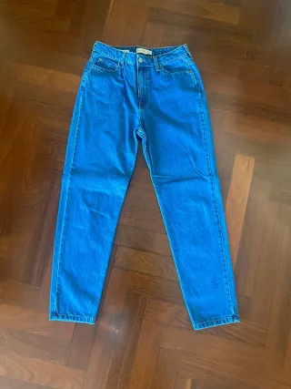 Jeans Bershka Mom Fit Tg.m 