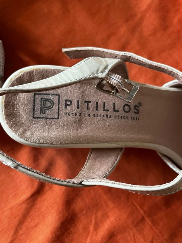 Sandalias Pitillos beige