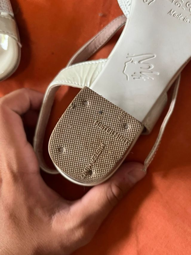 Sandalias Pitillos beige