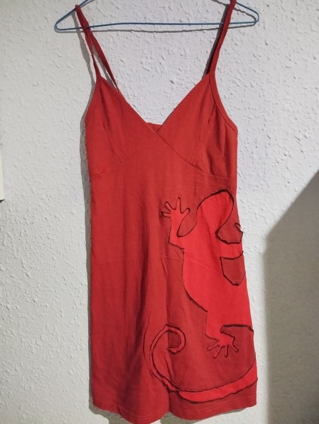 Vestido rojo estampado