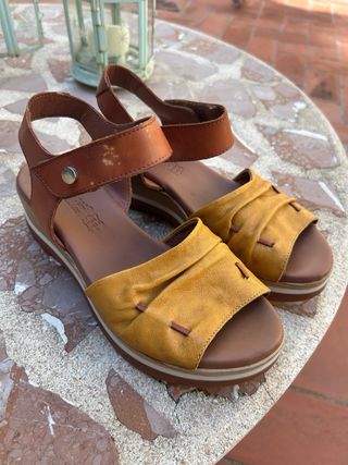 Sandalias Sergiotti de cuero, Cunya Fina. 