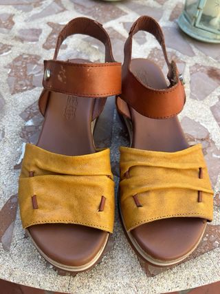 Sandalias Sergiotti de cuero, Cunya Fina. 