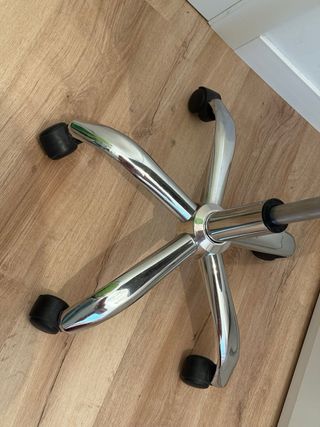 Silla oficina giratoria gris