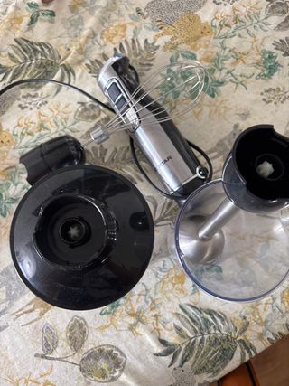 Batidora de mano + accesorios 
