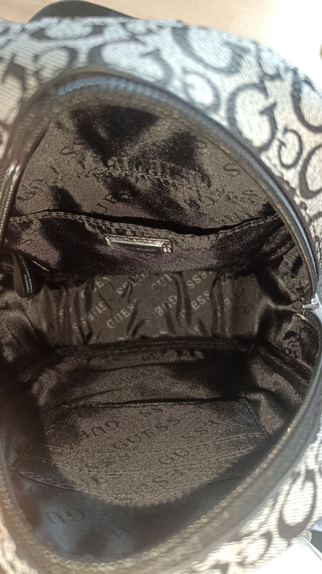 Bandolera Guess NUEVA