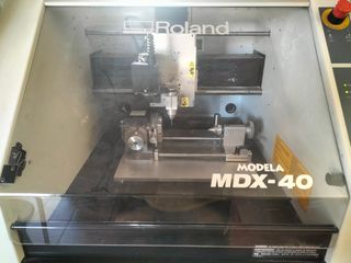 Fresadora Roland Modela MDX-40