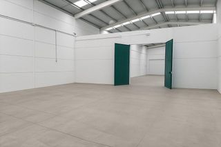Nave industrial en venta en Don Benito