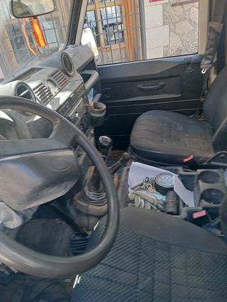 Land Rover Defender 2007