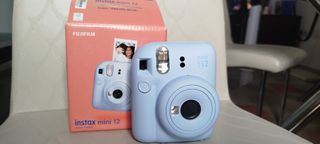 Fujifilm Instax Mini 12 Azul Pastel