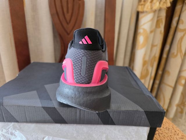 Adidas Pureboost 5 n40 sin estrenar