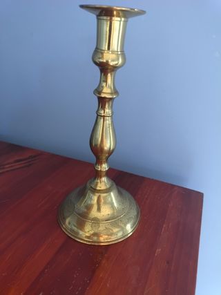 Candelabro antiguo dorado