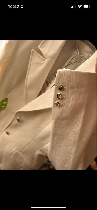 Chaqueta blanca Zara talla M 