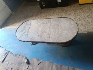 Mesa ovalada mármol bronce