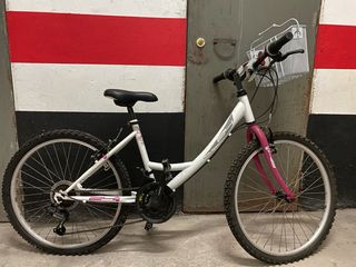 Bicicleta montaña 24" niña