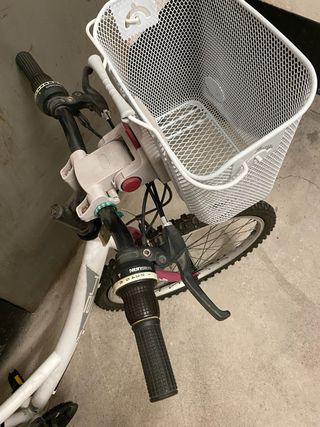 Bicicleta montaña 24" niña
