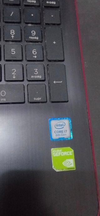 Portátil HP i7