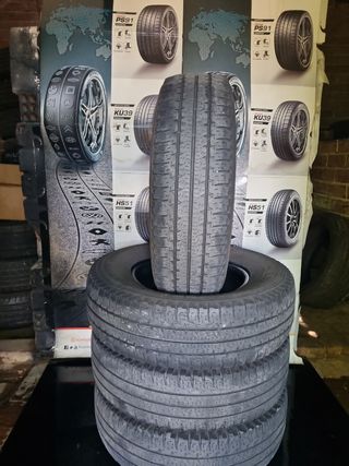 4 Neumáticos Kumho usados 225 75r16c 116q