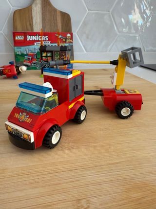 Lego Juniors 10740 - Bomberos