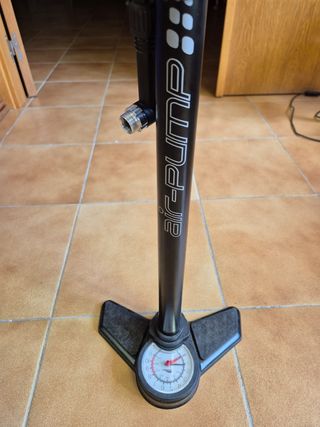 Bomba bicicleta Crivit - Inflador pie
