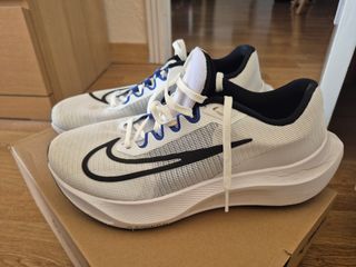 Zapatillas Nike Zoom Fly 5 Blancas y Azules