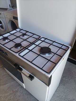 Cocina gas butano.