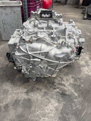 Caja cambios vehículo Toyota auris Hybrido