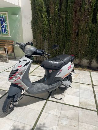 Piaggio Zip SP 