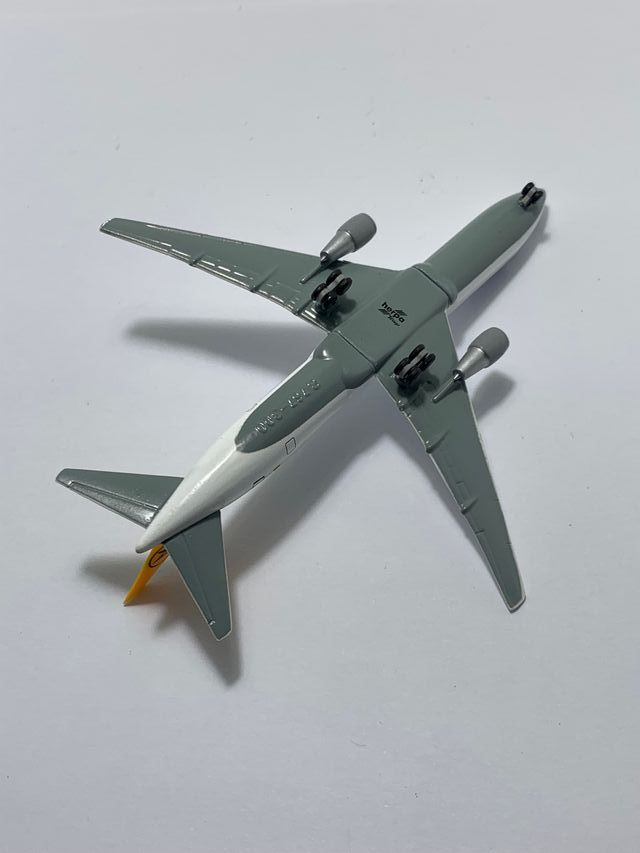 Boeing 767_300 Condor Herpa 1:500