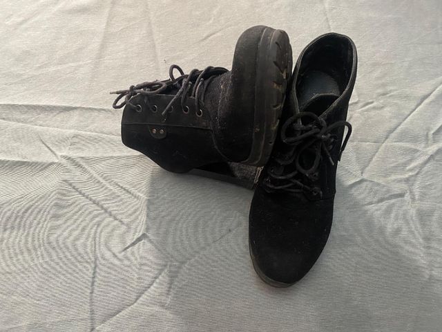 Botines negros tacón grueso