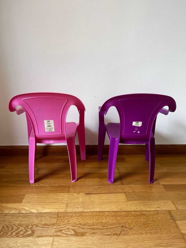 2 Sillas infantiles Minnie y Paw Patrol